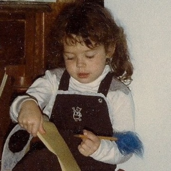 Meet your Posher, Karen - Picture 1 of 1